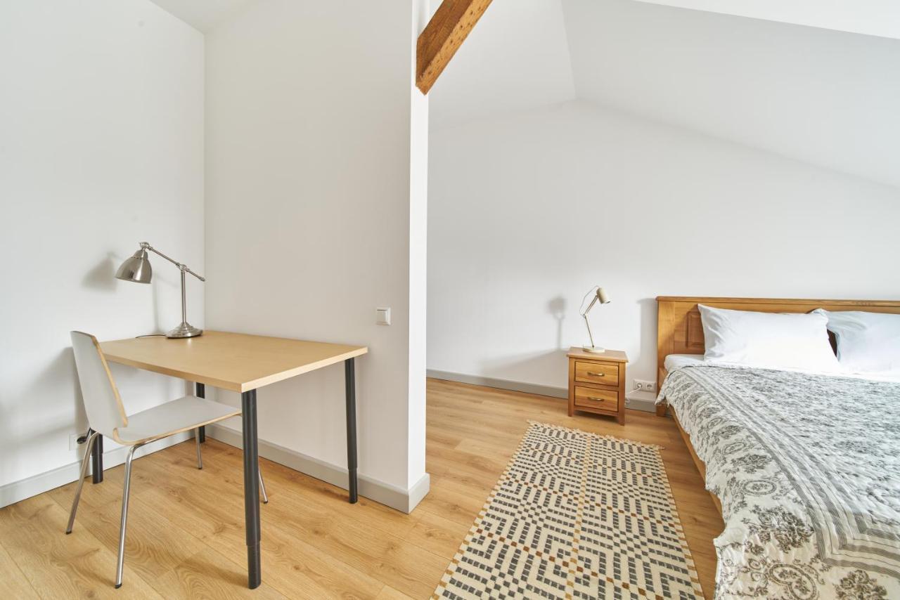 Modern Two-Bedroom Apartment, Vilnius City Centre Extérieur photo