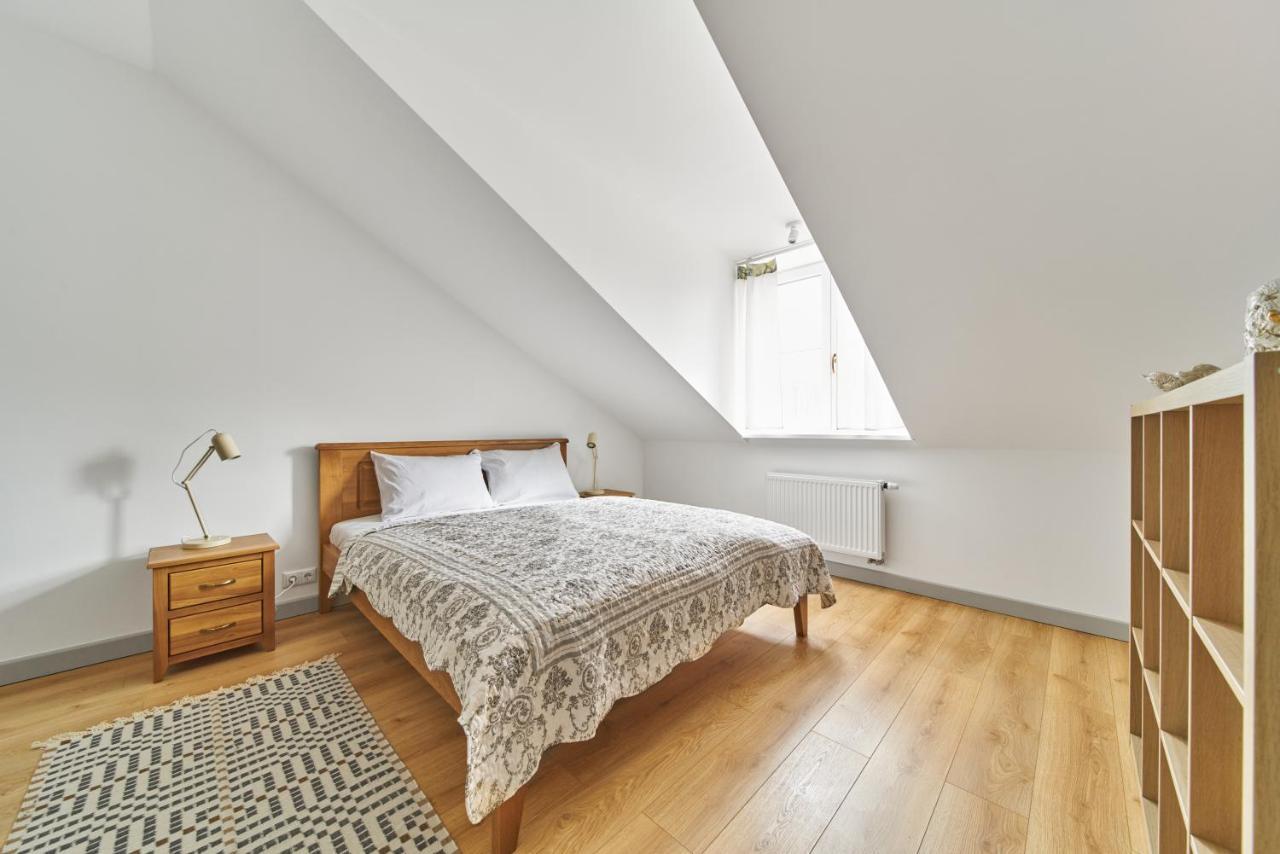 Modern Two-Bedroom Apartment, Vilnius City Centre Extérieur photo