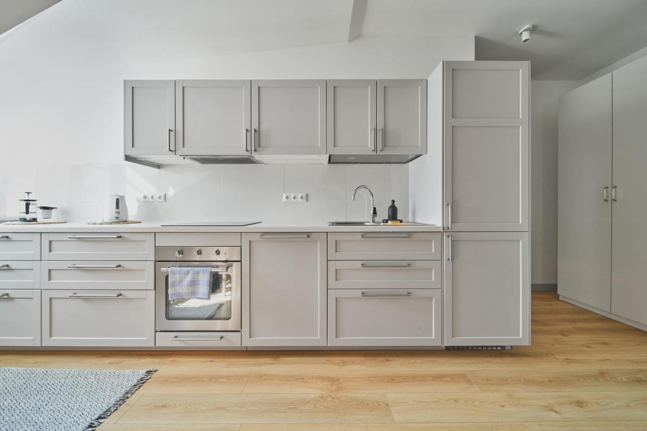 Modern Two-Bedroom Apartment, Vilnius City Centre Extérieur photo
