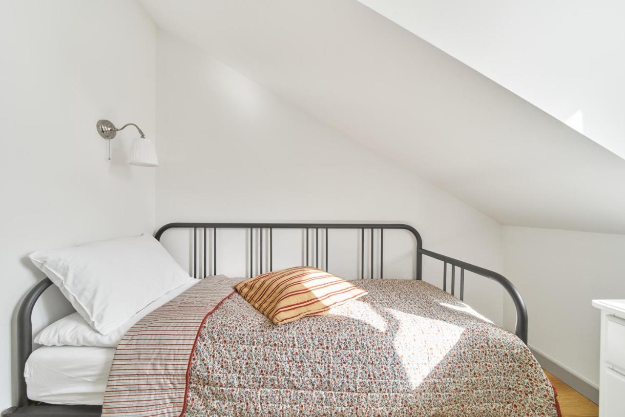 Modern Two-Bedroom Apartment, Vilnius City Centre Extérieur photo