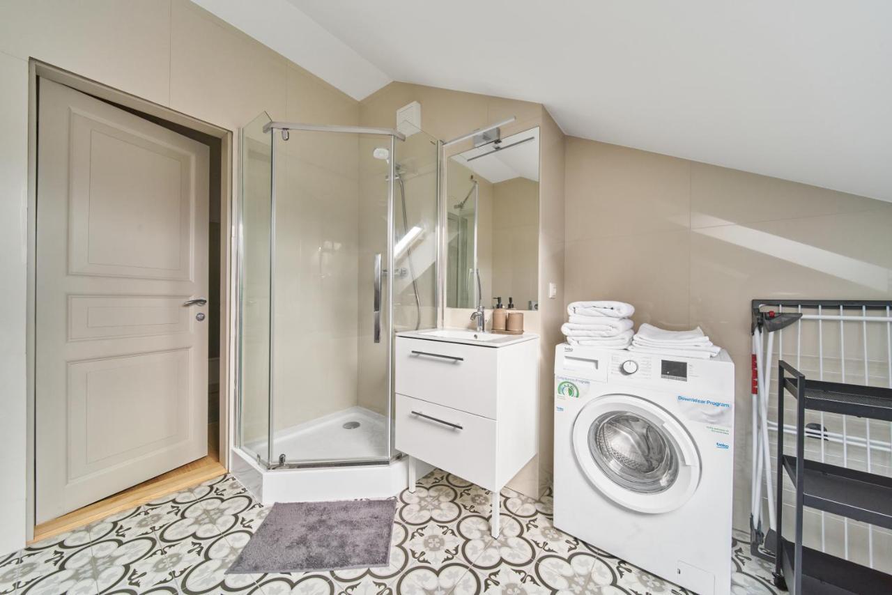 Modern Two-Bedroom Apartment, Vilnius City Centre Extérieur photo